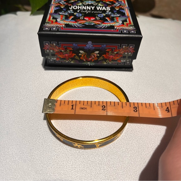 Johnny Was Garden Hinged Bracelet - Picture 8 of 11